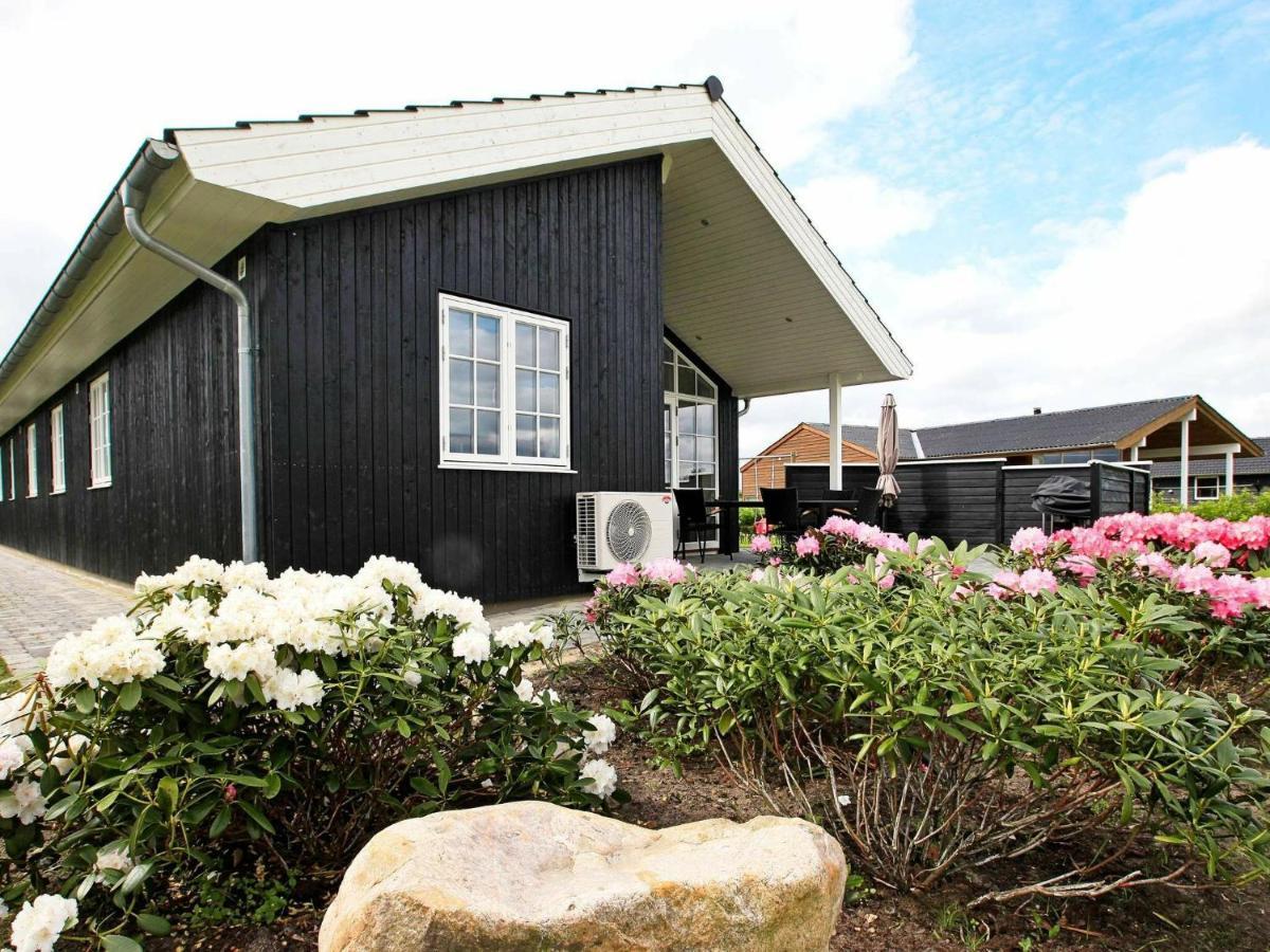 10 Person Holiday Home In Ansager Eksteriør bilde